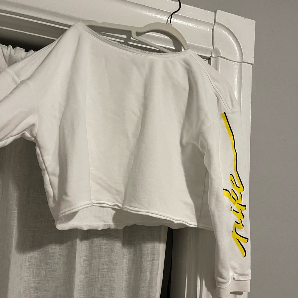 Nike Cropped Crewneck